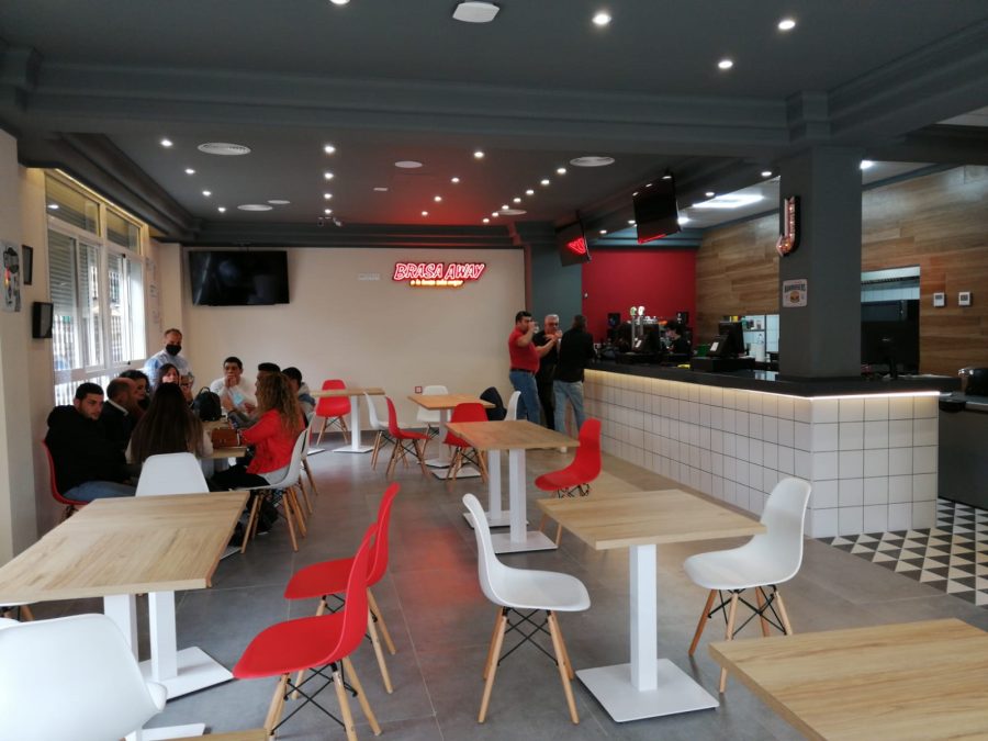 Brasa Away abre un nuevo restaurante en Murcia